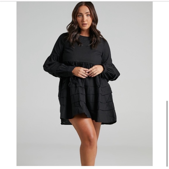 Showpo. Jefferies Long Sleeve Pin Tuck Dress Black - Picture 11 of 12